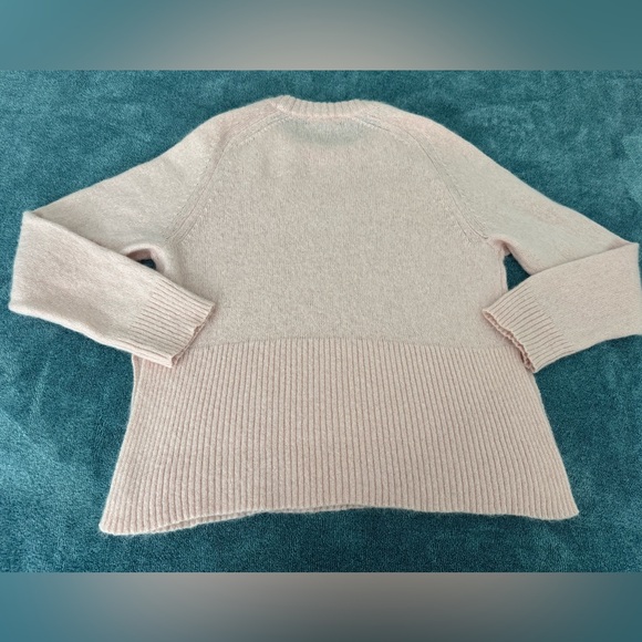 J.Crew Women's High Rib Pullover Sweater in Wool Blend Alpaca Size L Peach Soft - Picture 9 of 10